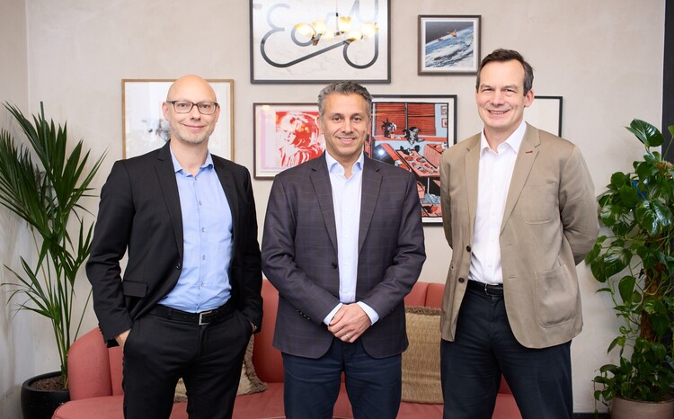 (L-R) Martin Møller Paarse, COO at Liva, Shahram Sharif, CEO at Liva, Harry MacMillan, CEO at Momenta Momenta